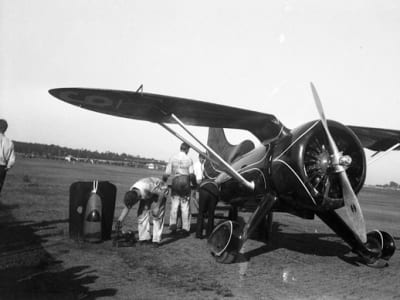 Hall Bulldog at Cleveland OH with group, right front view.